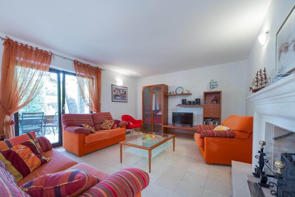 Dora Appartement *